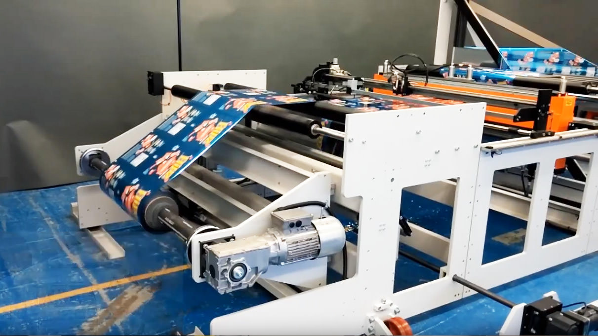 Modern Mfg flexible pouching machines